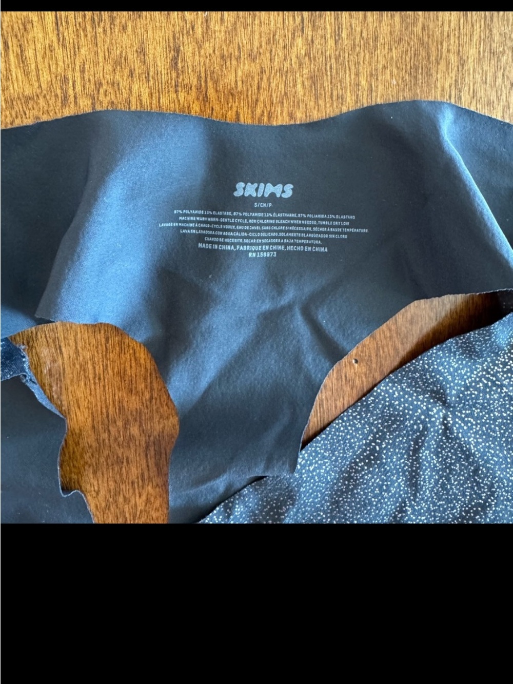 Skims Naked Shine Dipped Thong  Onyx Small - Picture 3 of 4